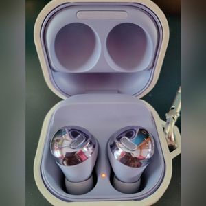 Samsung Galaxy Buds Pro with Floral Case